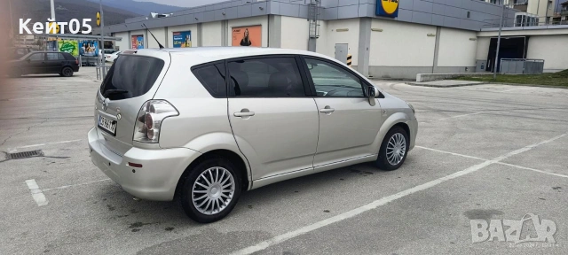 Toyota Corolla versо, снимка 7 - Автомобили и джипове - 53937808