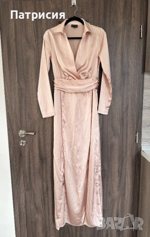 Нова Рокля, марка Pretty Little Thing, цвят шампанско/розов, материя сатен,за бал или гост на сватба, снимка 5 - Рокли - 54219549