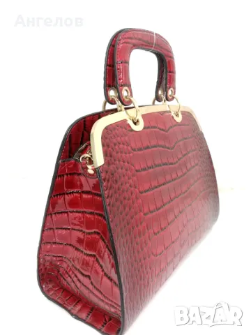 Дамска чанта модерна нова, снимка 3 - Чанти - 47796337