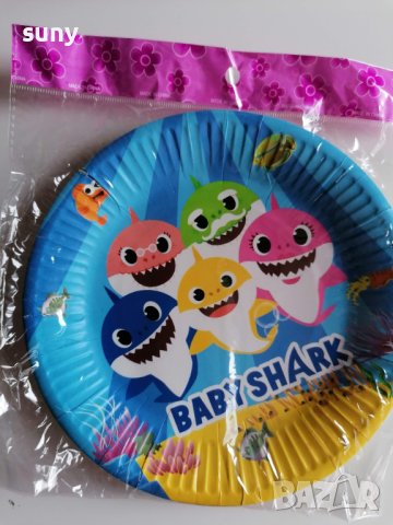 Парти чинийки Baby Shark