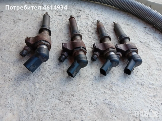 Дюзи  9636819380 Siemens 4броя за Пежо 307 SW 2000 дизел 90к.с 2003г 