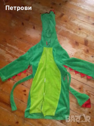 Домашен топъл халат Динозавър, снимка 1