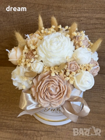 Букет от соеви свещи, снимка 2 - Подаръци за жени - 45991772