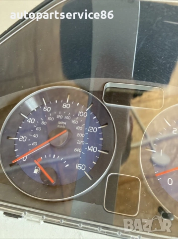Скоростомер / табло за инструменти за Volvo S40 2.0 TDI (2009) 30695998, снимка 2 - Части - 54005847