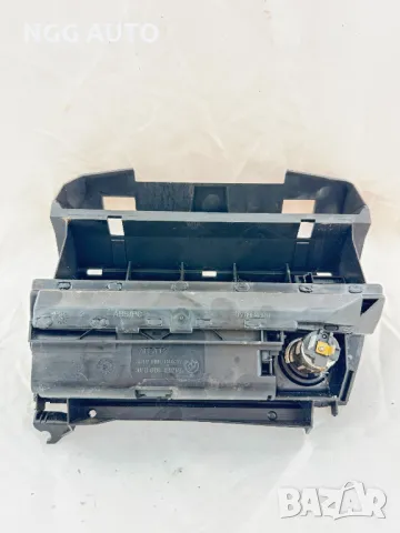 Централна конзола с пепелник за BMW 3-series (E46), 30709-0800, снимка 2 - Части - 47986621