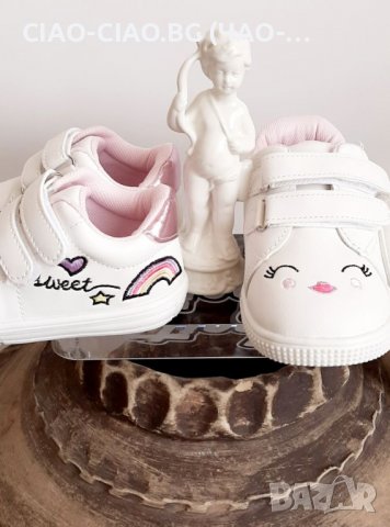 №18-№23, Бебешки обувки за момиче, бели с цветни декорации BUBBLE KIDS, снимка 2 - Бебешки обувки - 39952677