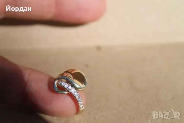 Златен дамски пръстен , снимка 7 - Пръстени - 47812986