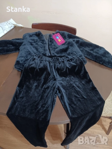 Комплект- яке с панталон