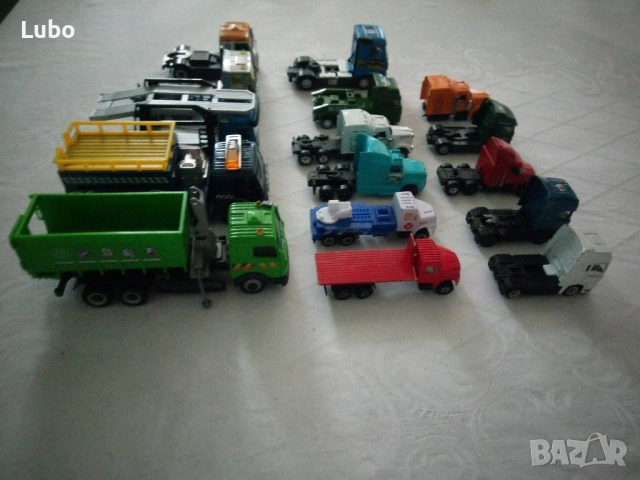 Продава камиончета, снимка 3 - Колекции - 52158897