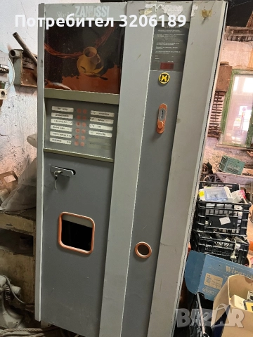 Вендинг машини за кафе / безалкохолни, снимка 3 - Вендинг машини - 51473778