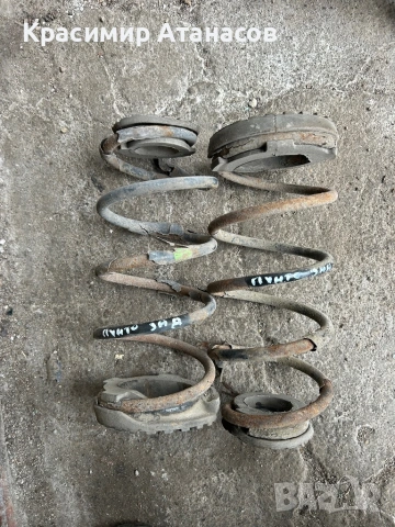 Пружина задна за Фиат Гранде пунто. 2006-2011г, снимка 2 - Части - 53937032