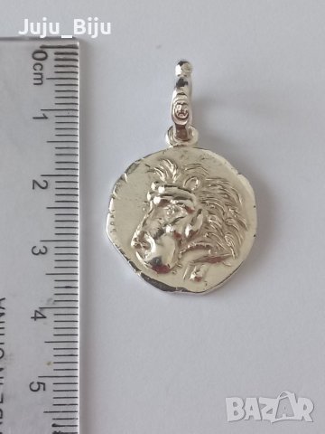 Нов сребърен двулицев медальон. , снимка 1 - Колиета, медальони, синджири - 40844596