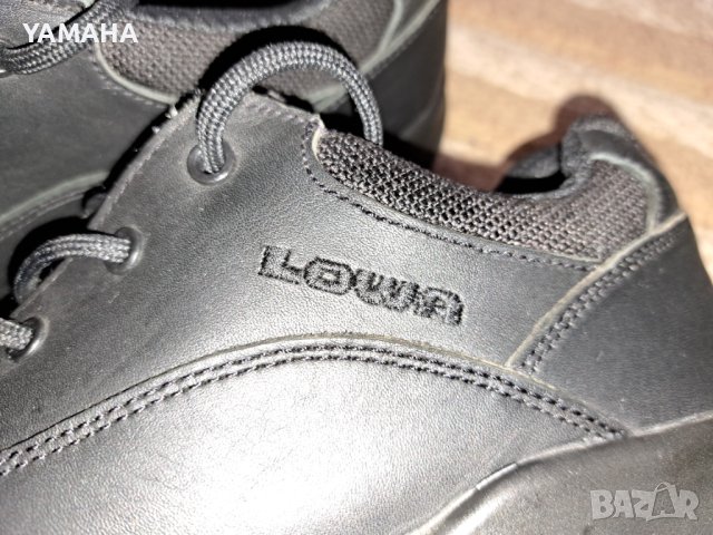 Lowa  Туристически Обувки 43.1/2, снимка 2 - Мъжки боти - 42878305