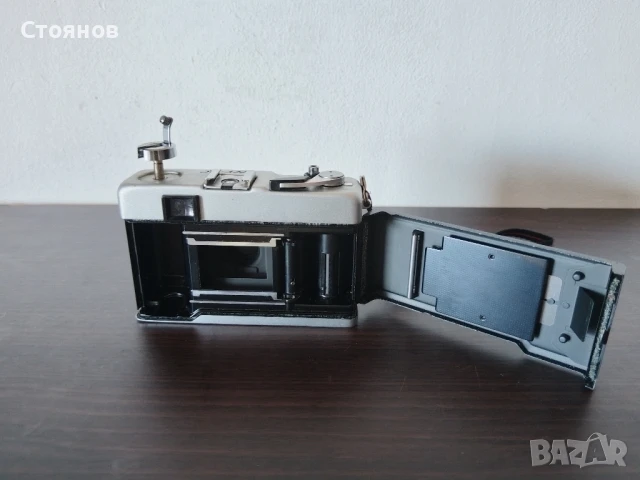 YASHICA 35-ME

Japan, снимка 5 - Фотоапарати - 49965236