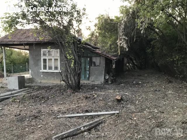 Продавам къща с двор находяща се в СО "Хоталич - Крушевски баир", снимка 5 - Къщи - 56070629