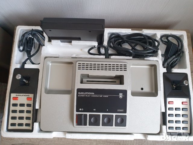 Стара видео игра  Grundig Super Play Computer 4000, снимка 2 - Други игри и конзоли - 40058824