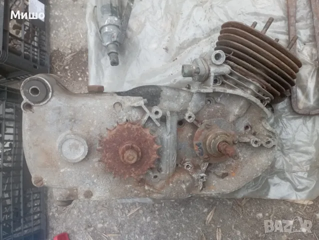 Продавам части от мотоциклети,мотопеди,двигатели, снимка 5 - Части - 49148194