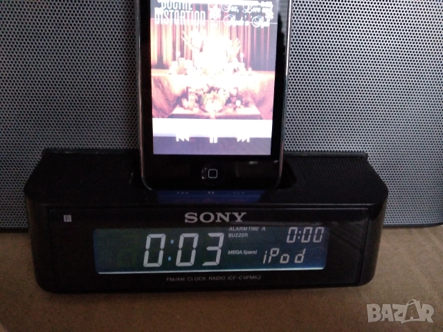 SONY ICF-C1iPMK2 Радиочасовник с докинг станция за iPod , снимка 9 - Аудиосистеми - 49907444