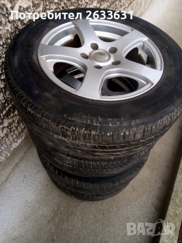 Гуми със алуминиеви джанти за Тойота Авенсис версо