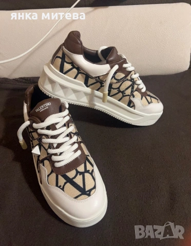 Маратонки Валентино, снимка 4 - Кецове - 53296341