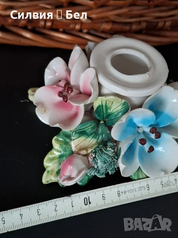 Винтидж свещник *Capodimonte* , снимка 9 - Декорация за дома - 51893367