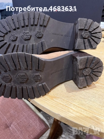 Дамски боти велурTOMMY HILFIGER, снимка 4 - Дамски боти - 52840550