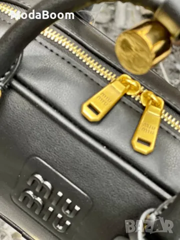 Miu Miu дамски чанти Различни цветове , снимка 4 - Чанти - 48428518