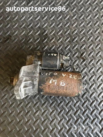 Стартерен мотор за Mercedes V280 (2001)