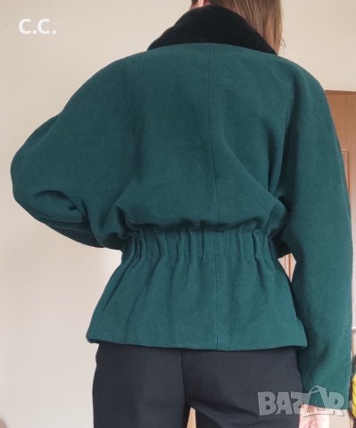 Ново Зелено палтенце,размер 38, цена 27 лв, снимка 4 - Палта, манта - 38921195