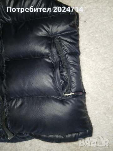 Пухен елек Peak Performance S, снимка 4 - Елеци - 53922642