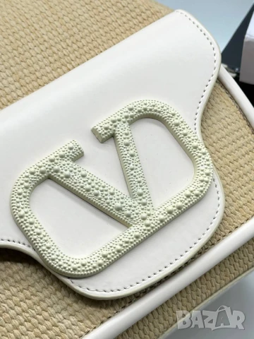 чанти valentino garavani, снимка 7 - Чанти - 50776530