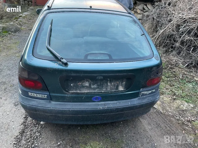 Renault Megane 1.6i, снимка 4 - Автомобили и джипове - 48787525
