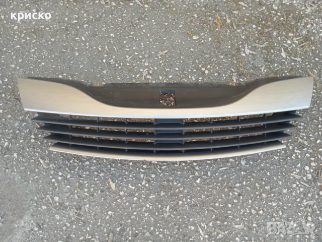 решетка рено лагуна, снимка 2 - Части - 54315286