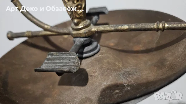 Винтидж пепелник с декоративна сабя, снимка 3 - Пепелници и декоративни съдове - 56266409