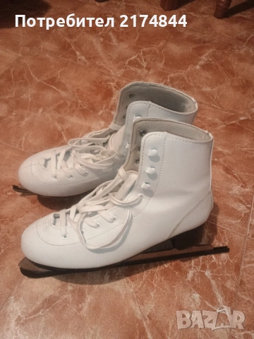 Зимни кънки Oxelo , снимка 2 - Ролери, кънки - 53308201