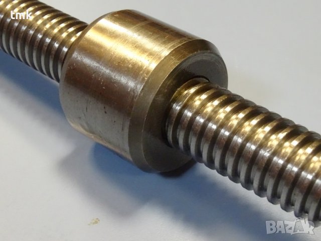 винт с гайка за задно седло на струг С11(машинстрой), снимка 6 - Резервни части за машини - 40131046