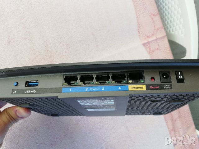Linksys EA6300 AC1200 5GHZ gigabit router, снимка 2 - Рутери - 39465467
