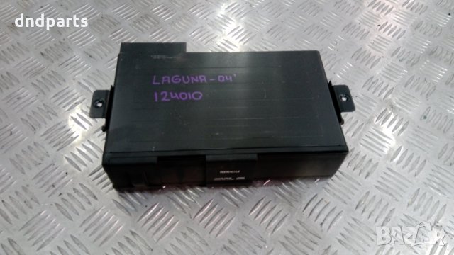 CD чейнджър Renault Laguna 2004г.