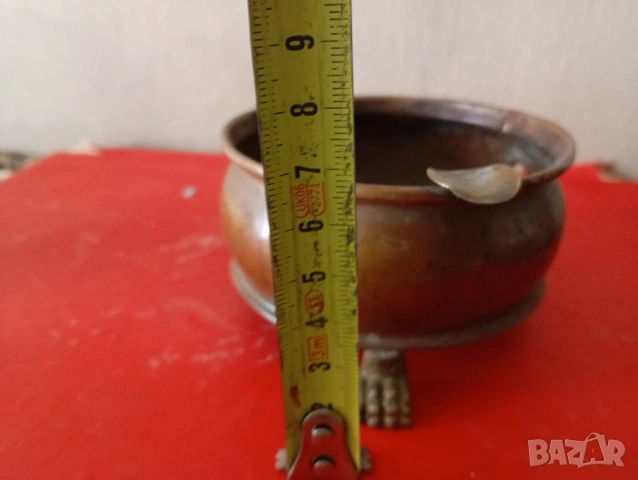 Ретро пепелник