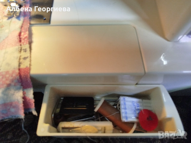 Метална шевна машина NECCHI 559, снимка 8 - Шевни машини - 54154639