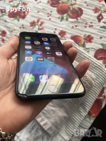 iPhone 7 Plus , фабрично отключен, снимка 3 - Apple iPhone - 56105997