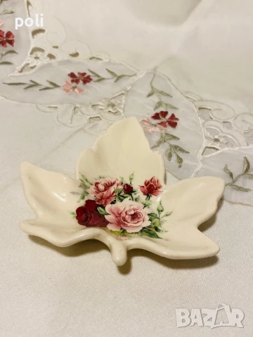 порцеланова чиния лист , снимка 7 - Чинии - 50904494