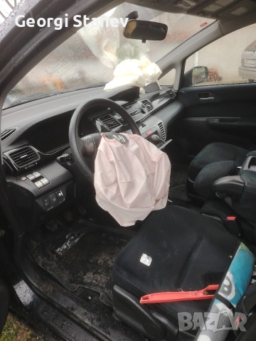 Продавам Honda Fr-v 2.0 Хонда фрв, снимка 3 - Автомобили и джипове - 52977222