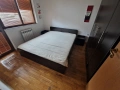 Продавам спалня с матрак и гардероб с две нощни шкафчета, снимка 1