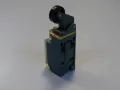 Изключвател краен Klockner-Moeller AT-1/i limit switch 220V, снимка 5