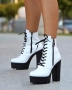 Боти на ток - бяла кожа с черно ходило, снимка 1