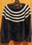 Пухен пуловер размер 140, снимка 1 - Детски пуловери и жилетки - 44304232