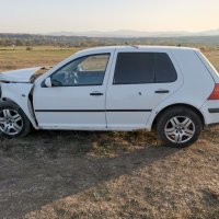 VW GOLF 4 1.6 2000Г НА ЧАСТИ , снимка 3 - Автомобили и джипове - 38571000