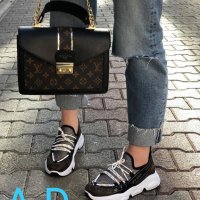 Дамски спортни обувки и чанта Louis Vuitton код 140, снимка 1 - Дамски ежедневни обувки - 29130375
