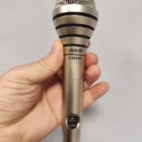 AKG D330 BT Hypercardioid Dynamic Microphone - Микрофонът легенда /перфектен/ Made in Austria, снимка 2 - Микрофони - 37313700